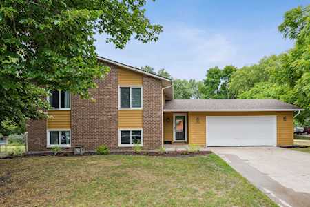 3332 75th Avenue N Brooklyn Park, MN 55443