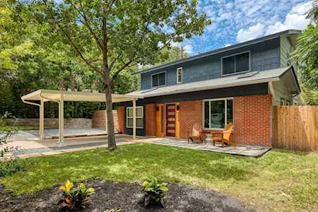 3006 Burning Oak DR Austin, TX 78704