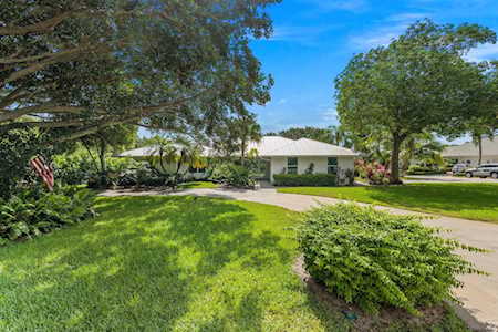 40 N River Road Sewalls Point, FL 34996