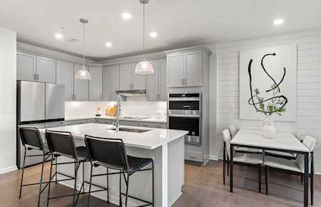 2 Stratton Drive #307 Woburn, MA 01801