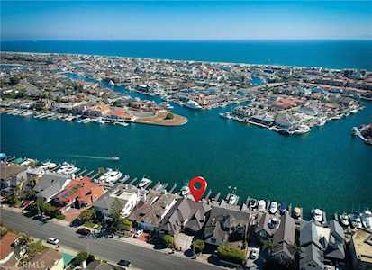 3342 Venture Dr Huntington Beach, CA 92649