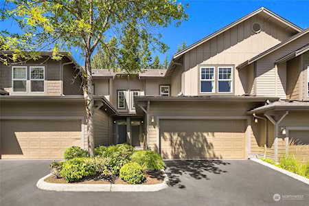 7704 Fairway Ave SE #603 Snoqualmie, WA 98065