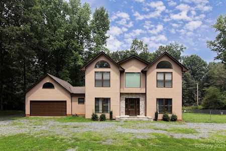 4809 Matthews Mint Hill Rd Matthews, NC 28105