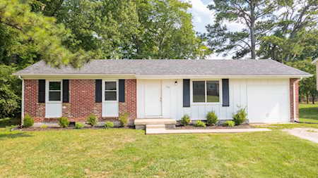 128 Airport Rd Clarksville, TN 37042