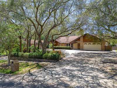 613 Wideview Ave Tarpon Springs, FL 34689