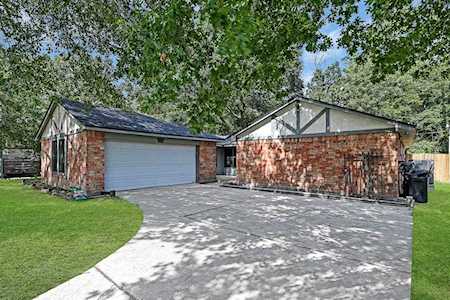 22242 Waynegate Dr Spring, TX 77373