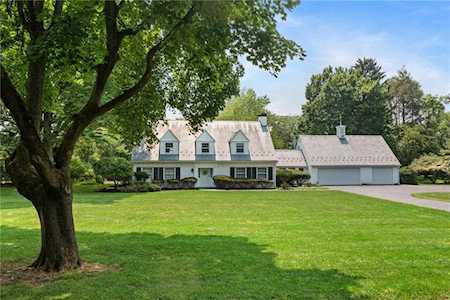 1860 Nottingham Rd Allentown, PA 18103
