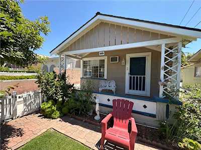 132 W Walnut Ave Orange, CA 92867