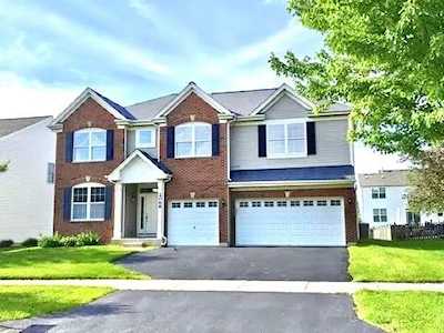 2066 William Dr Montgomery, IL 60538