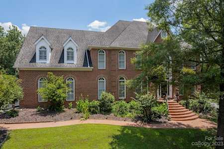 1439 Windy Ridge Rd Charlotte, NC 28270