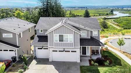 4028 60th Ave NE Marysville, WA 98270