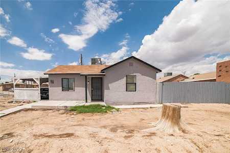 317 N Bruce St Las Vegas, NV 89101