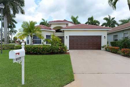 6333 Harbour Oak Drive Lake Worth, FL 33467