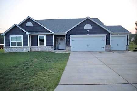 10862 Magnolia Dr Foristell, MO 63348