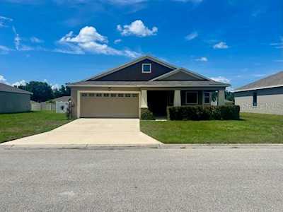 213 Majestic Gardens Ln Winter Haven, FL 33880