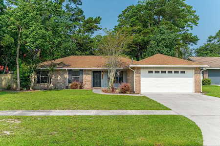 1042 Darlington Oak Dr Niceville, FL 32578
