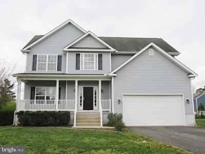 10332 Fieldview Dr Delmar, DE 19940