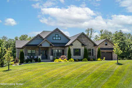 3008 Oak Run Ct Crestwood, KY 40014