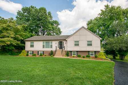 7119 Greengate Ct Louisville, KY 40241