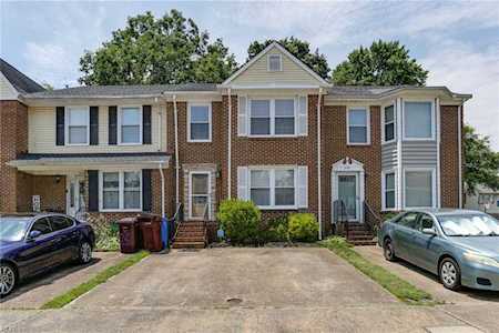 3108 N Radcliffe Ln Chesapeake, VA 23321