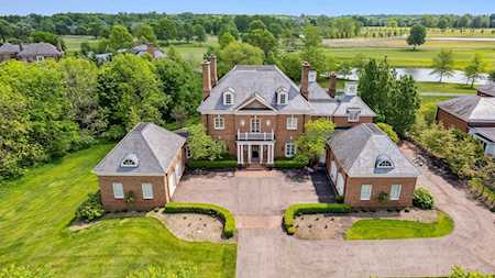 7300 Lambton Park Road New Albany, OH 43054