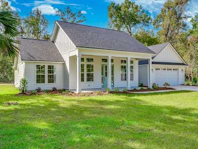 39 Getaway Ln Crawfordville, FL 32327