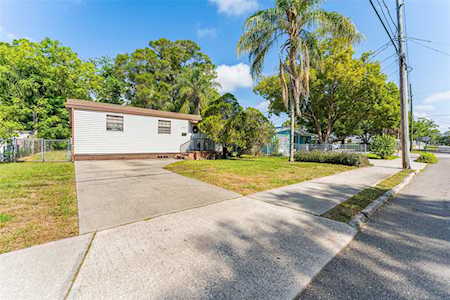 685 1st Ave N Safety Harbor, FL 34695