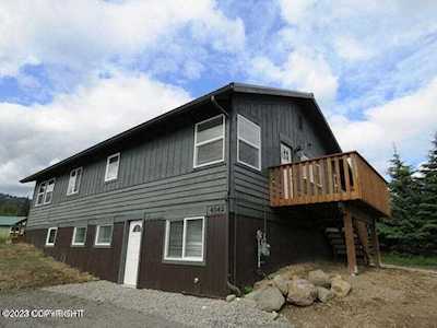 4042 Pennock St Homer, AK 99603