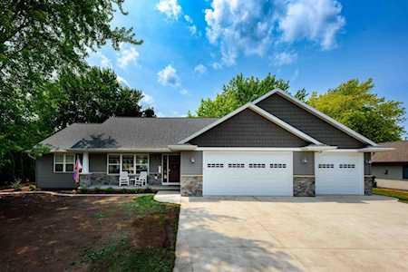 220 N 10th Ave Winneconne, Village of Winneconne, WI 54986-9215