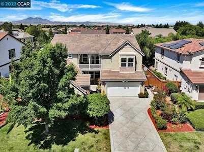 1917 Paprika Drive Brentwood, CA 94513