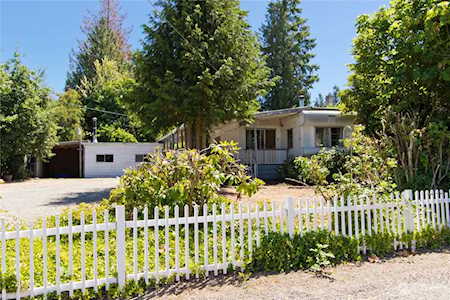 20224 Church Lake Dr E Bonney Lake, WA 98391