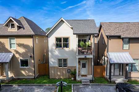 902D Cheatham Pl Nashville, TN 37208