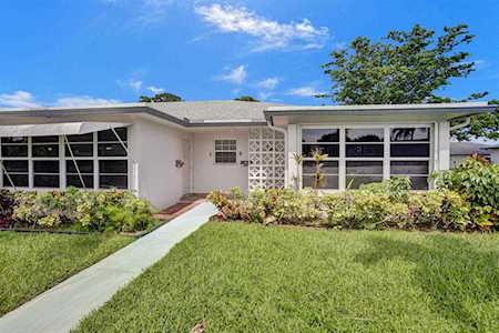 1225 W Club Drive #D Delray Beach, FL 33445