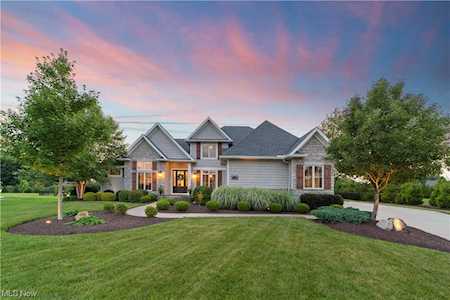 1776 Granite Ct Westlake, OH 44145