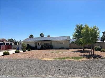 2232 N Gateway Rd Las Vegas, NV 89115