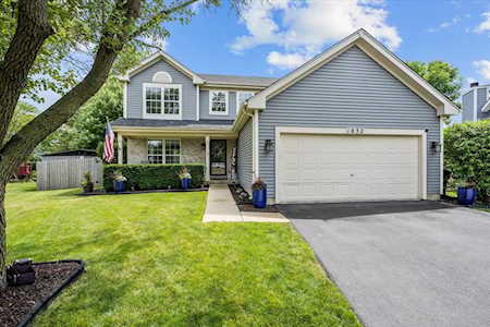 1032 Meagan Ct Naperville, IL 60540