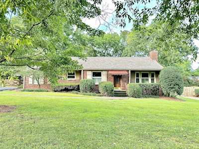 108 Keyway Dr Nashville, TN 37205