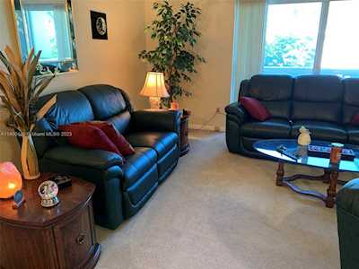100 South Blvd #2B Boynton Beach, FL 33435