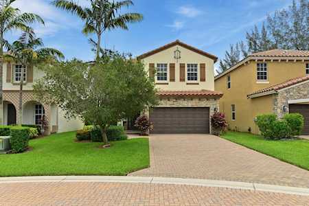 7900 Patriot Street Lake Worth, FL 33463