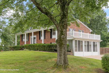 6516 Hollow Tree Rd Louisville, KY 40228