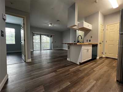 13114 Sanctuary Cove Dr #301 Temple Terrace, FL 33637