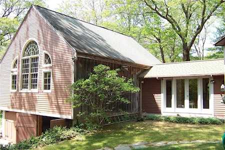 31 Huntinghouse Ln Scituate, RI 02857