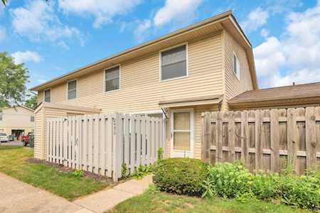 2490 Nassau Drive Columbus, OH 43232