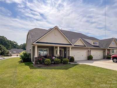 103 Damsire Ct Mooresville, NC 28115