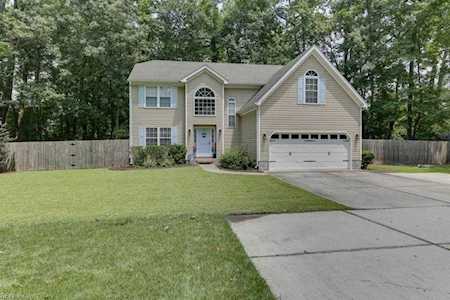 268 Carawan Ln Chesapeake, VA 23322
