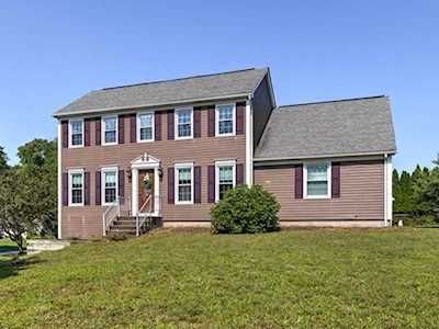 44 Partridge Lane West Springfield, MA 01089