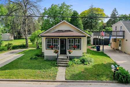 617 Morris Ave Green Bay, Village of Ashwaubenon, WI 54304