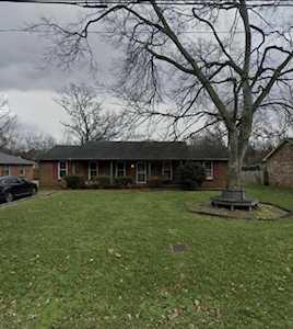 2968 Kinwood Dr Antioch, TN 37013