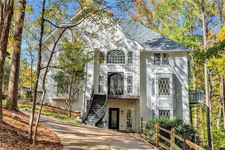 3607 Wildwood Farms Drive Peachtree Corners, GA 30096