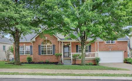 4003 Gersham Ct Spring Hill, TN 37174